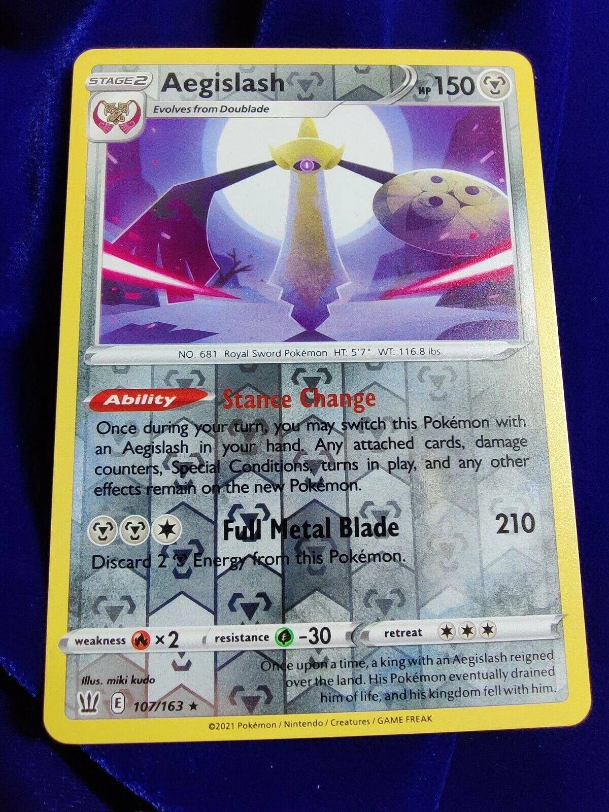 Aegislash #107 — Stili di Lotta (Reverse Holo)