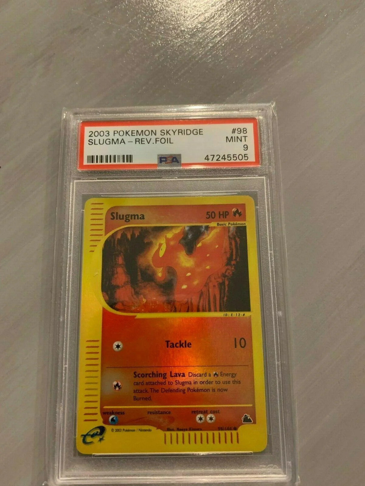 Slugma #98 — Skyridge (Reverse Holo)