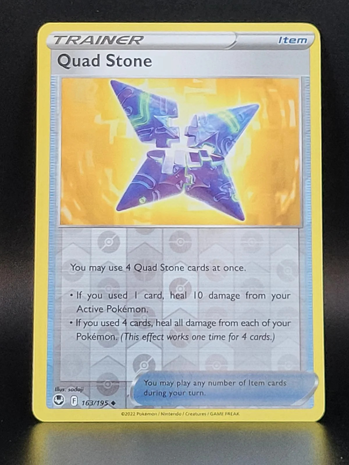 Pedra Quádrupla #163 — Tempestade Prateada (Reverse Holo)
