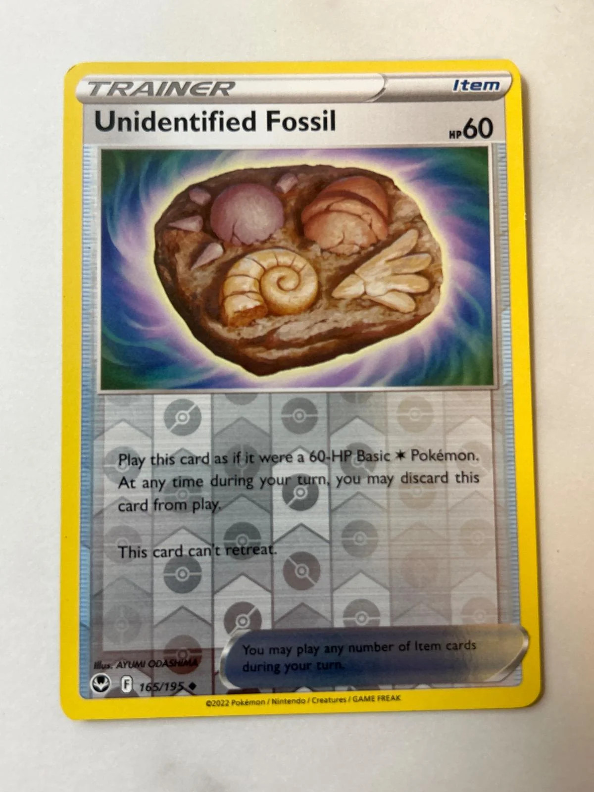Unbekanntes Fossil #165 — Silberne Sturmwinde (Reverse Holo)