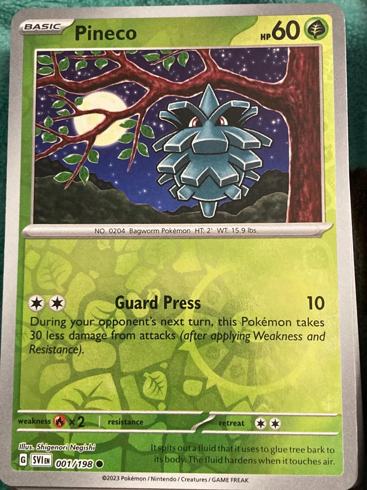 Tannza #001 — Karmesin & Purpur (Reverse Holo)