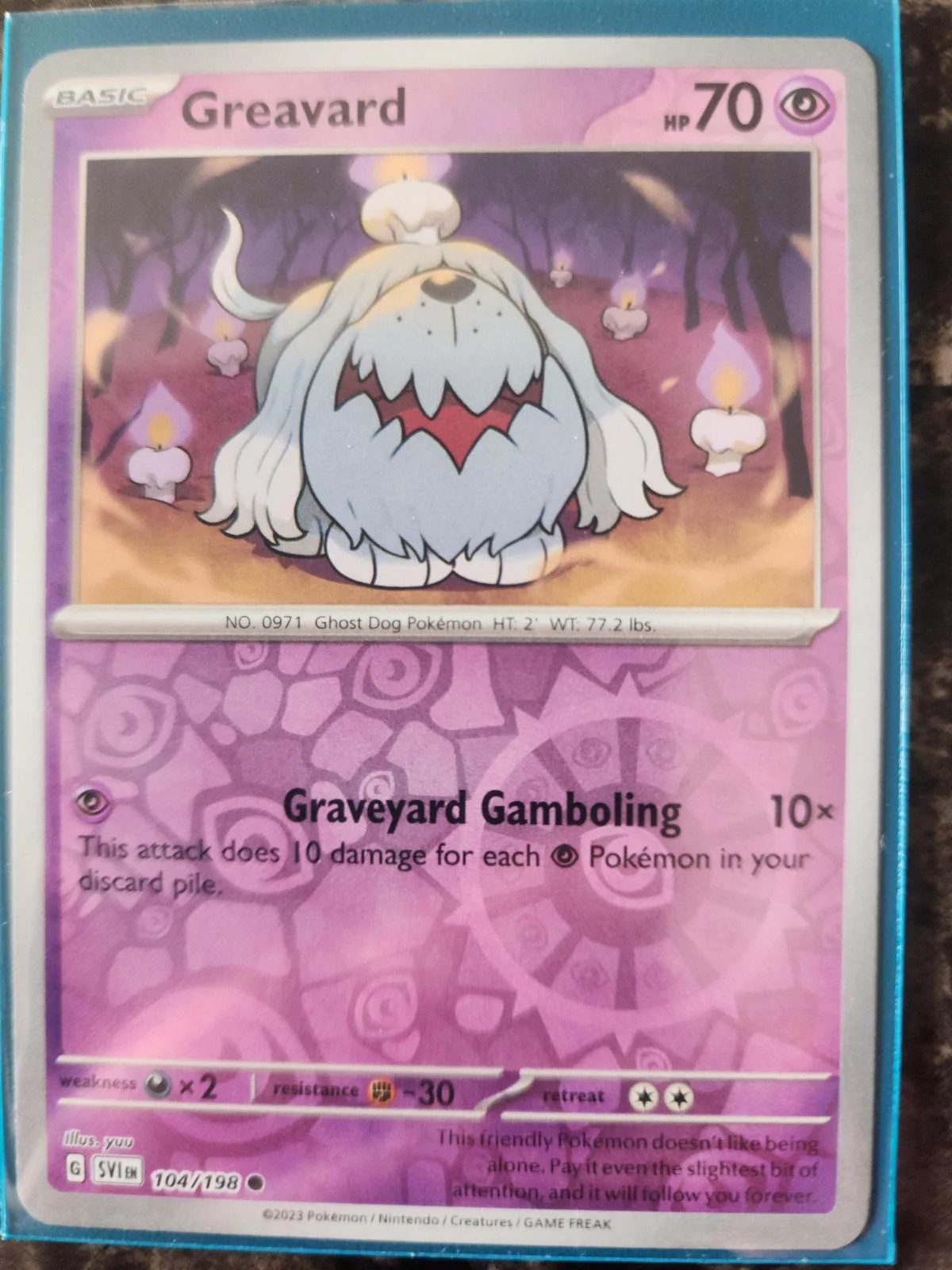 Greavard #104 — Scarlatto e Violetto (Reverse Holo)