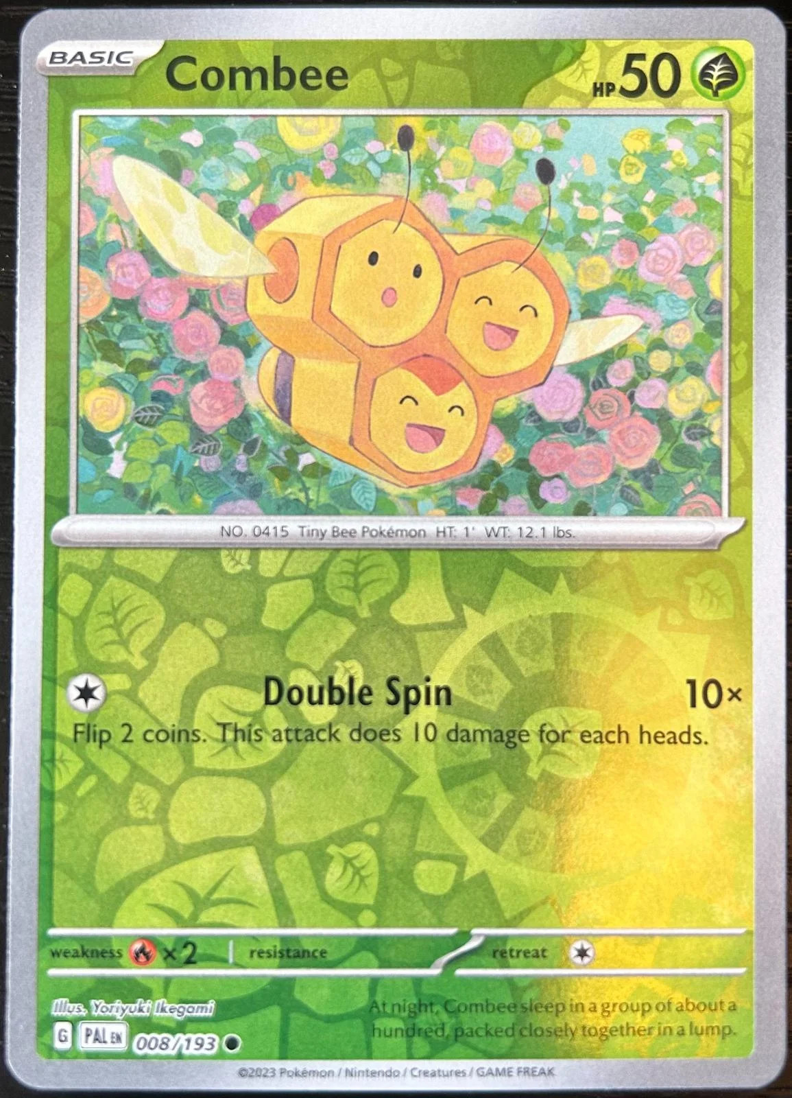 Combee #008 — Evoluciones en Paldea (Reverse Holo)