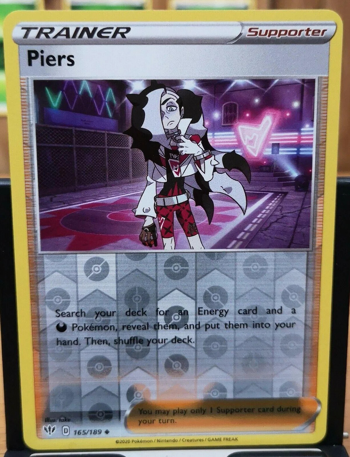 Nezz #165 — Flammende Finsternis (Reverse Holo)