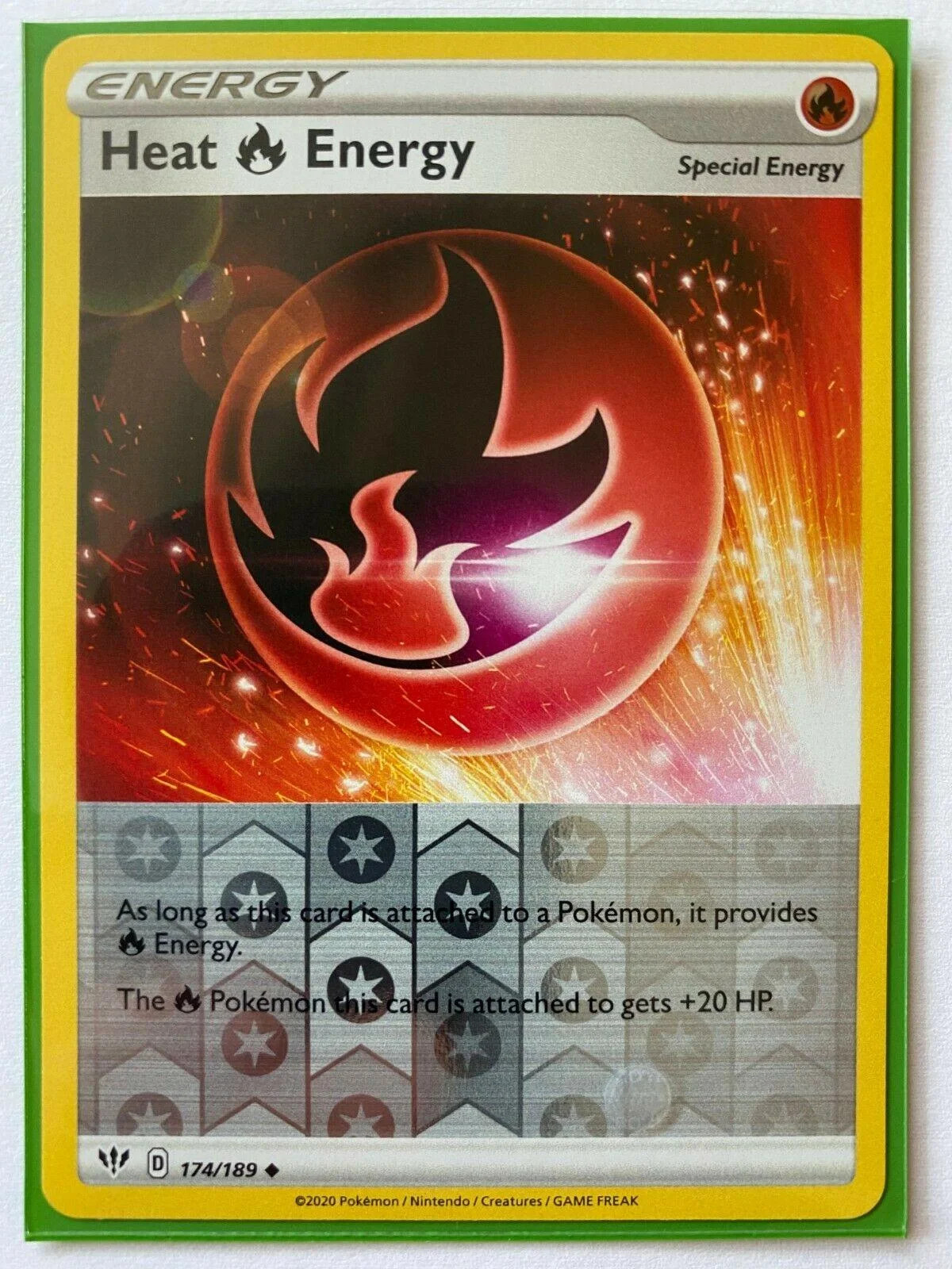 Hitze-Fire-Energie #174 — Flammende Finsternis (Reverse Holo)