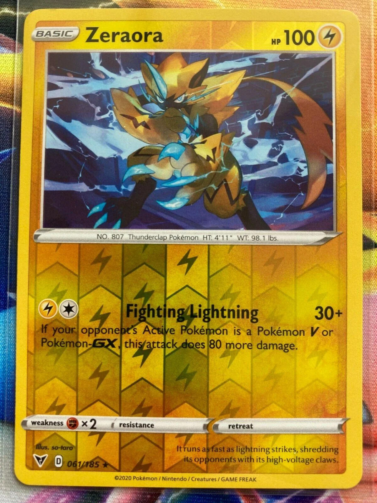 Zeraora #61 — Voltaggio Sfolgorante (Reverse Holo)