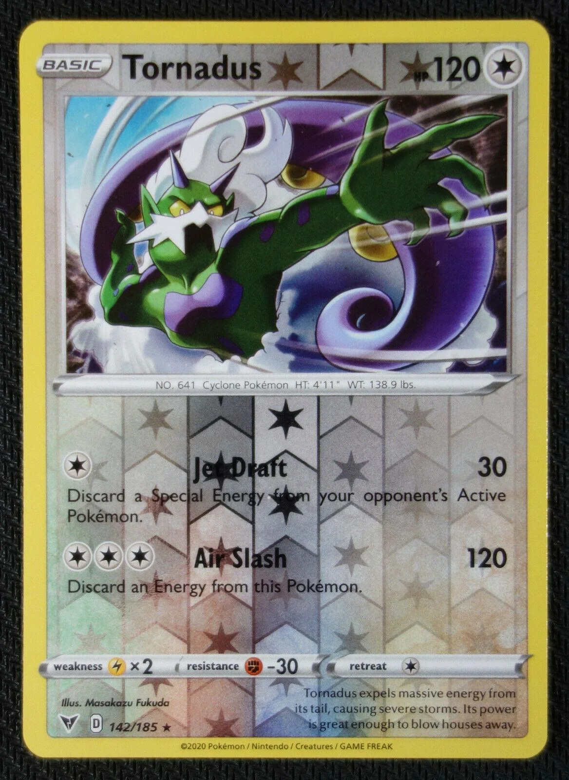 Tornadus #142 — Voltagem Vívida (Reverse Holo)