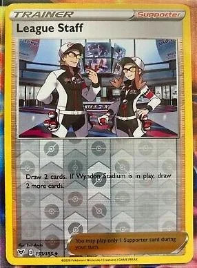 Staff Lega #153 — Voltaggio Sfolgorante (Reverse Holo)