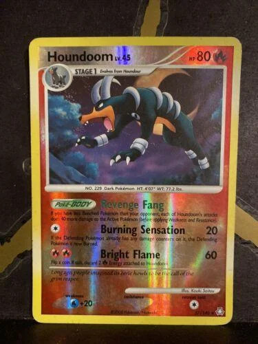 Houndoom Lv.45 #57 — Il Risveglio dei Miti (Reverse Holo)