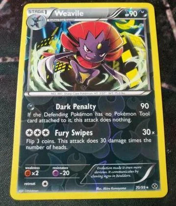 Weavile #70 — Destini Futuri (Reverse Holo)