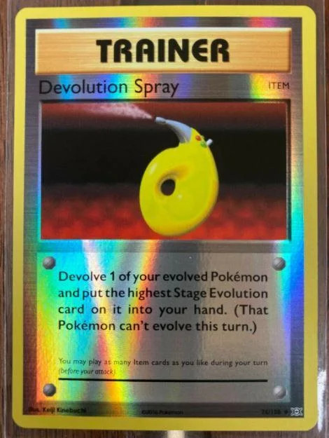 Chorro de Devolución #76 — Evoluciones (Reverse Holo)
