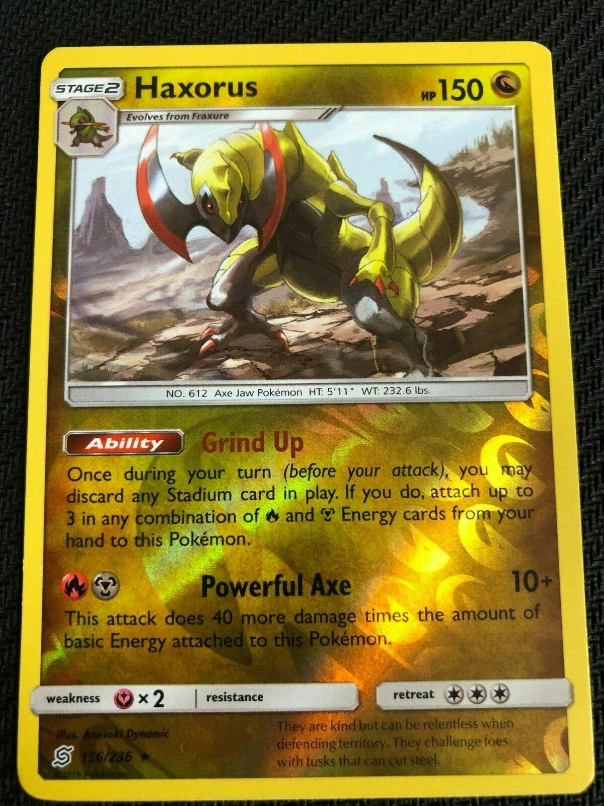 Haxorus #156 — Mentes Unidas (Reverse Holo)
